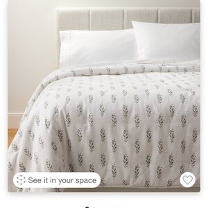 Studio McGee Threshold King Quilt